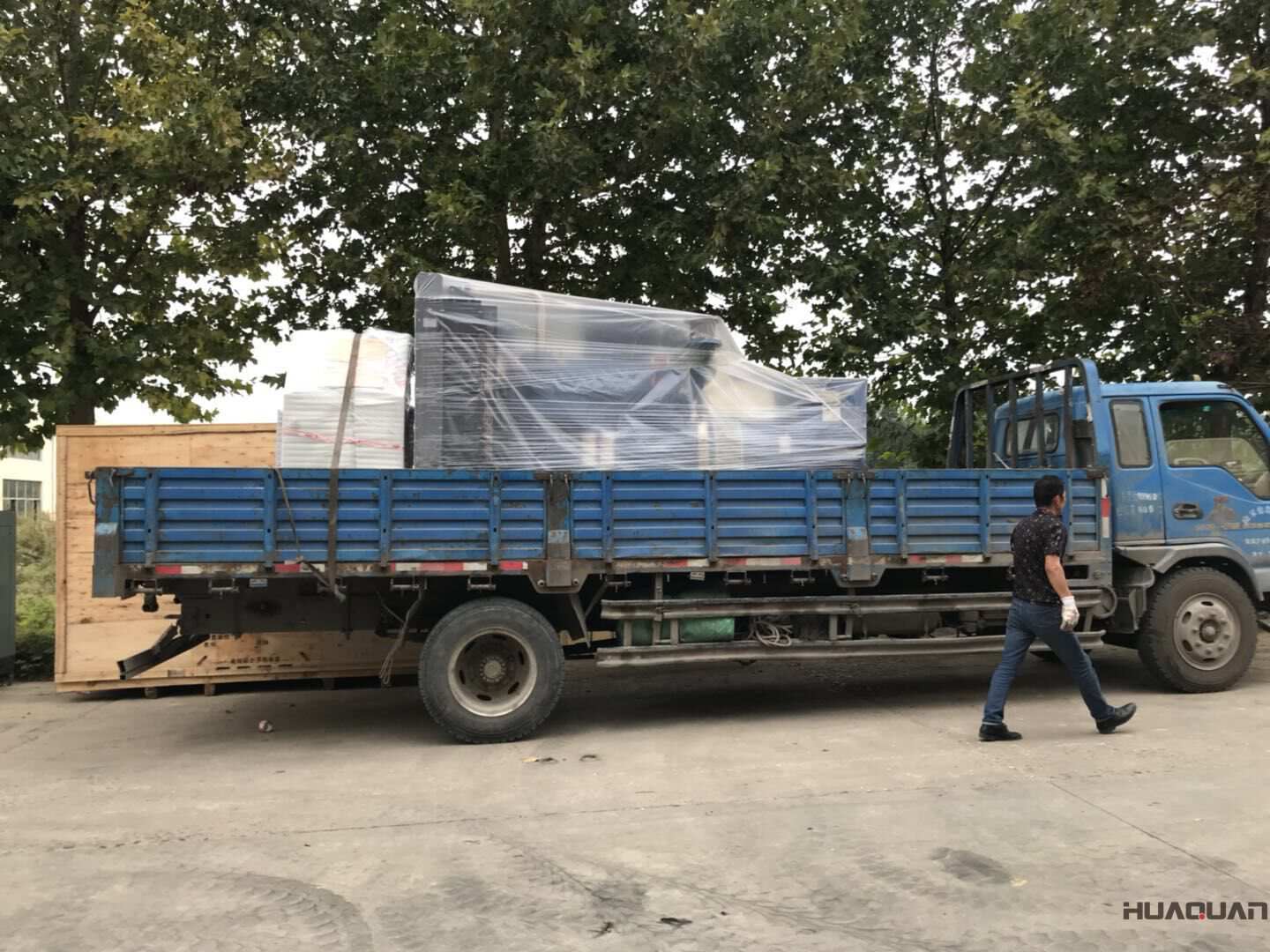 一臺125kw立柜自啟動柴油發電機組于9月10日發往內蒙古