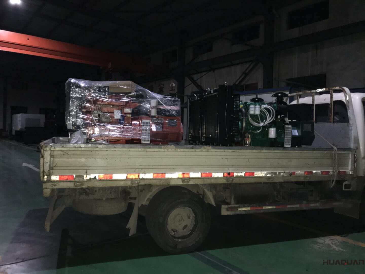 9月12日一臺(tái)30kw標(biāo)配型柴油發(fā)電機(jī)組發(fā)往安徽