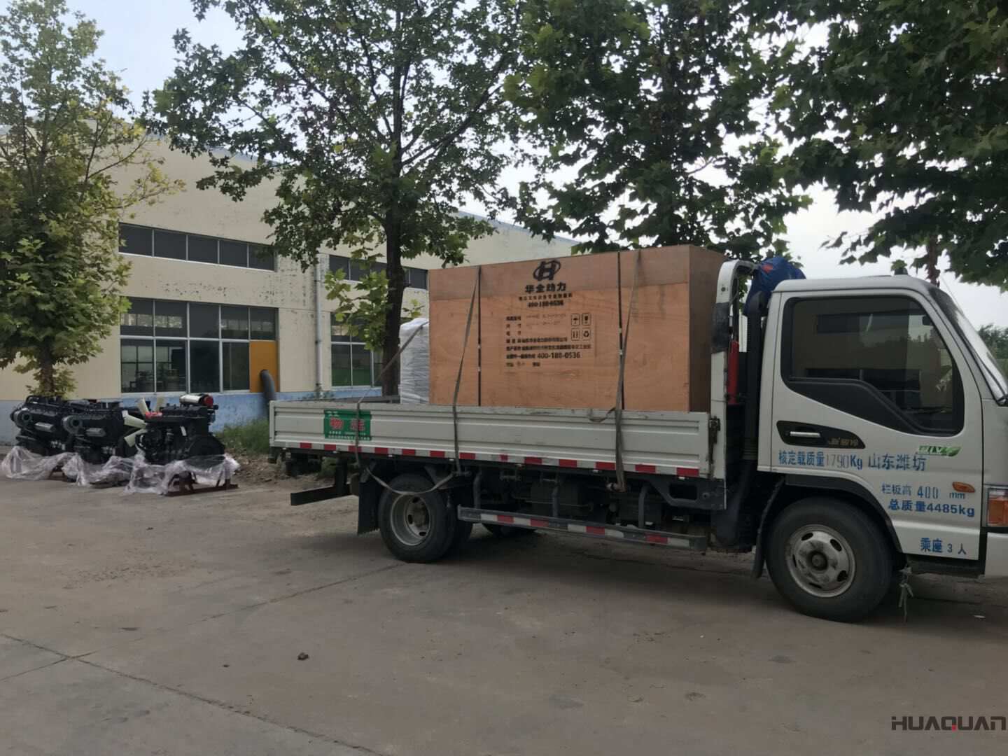 9月23日一臺40kw帶交換器型沼氣發(fā)電機組發(fā)往湖北