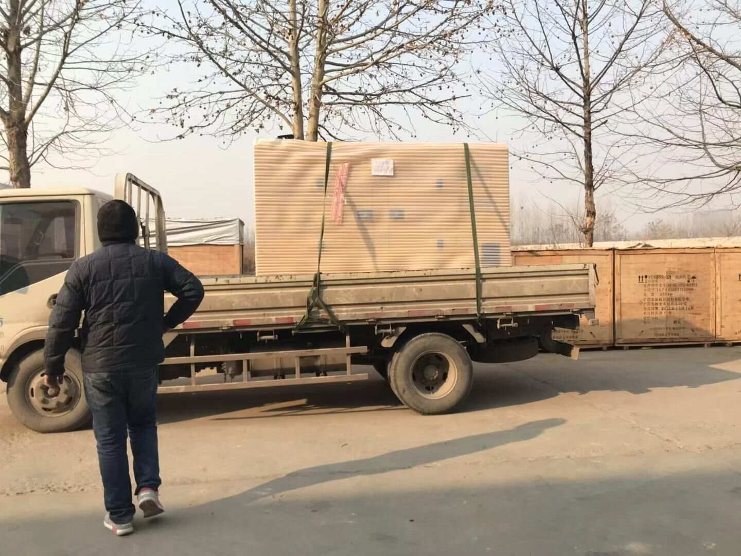 華全動力一臺30kw標配柴油發電機組于1月6日順利發往山東省